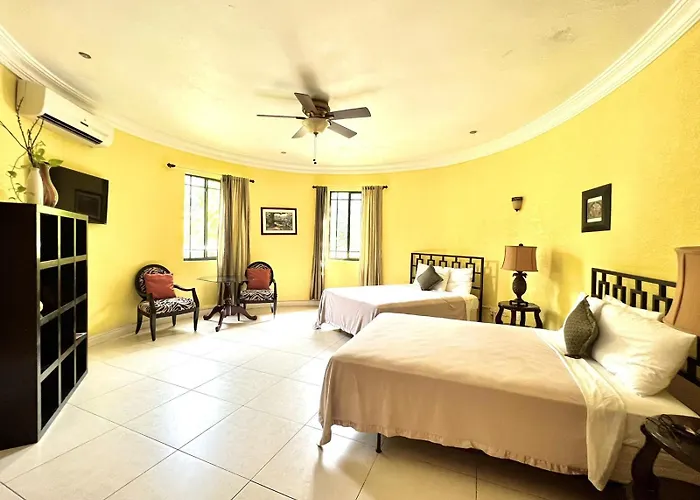 Guest house Milbrooks Jamaica 4*