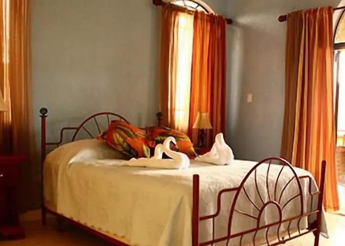 Milbrooks Jamaica Guest house